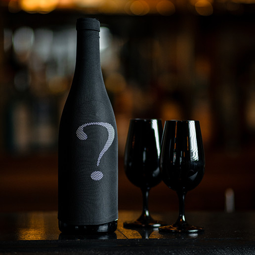 Mystery wine bottle for a blind date at Dans le Noir ?